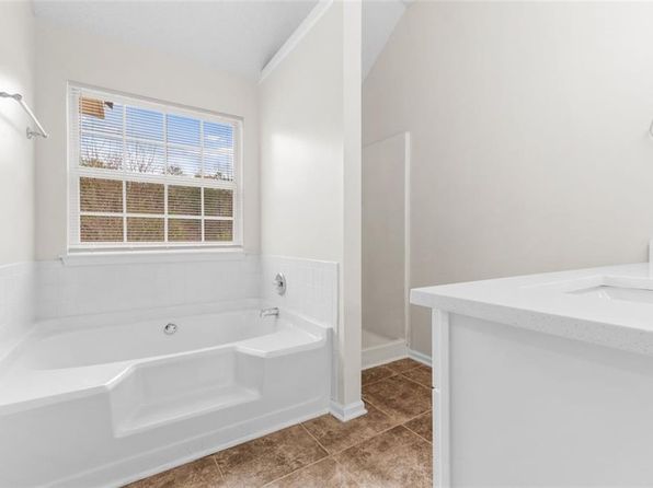 2916 Ward Lake Way, Ellenwood, GA 30294
