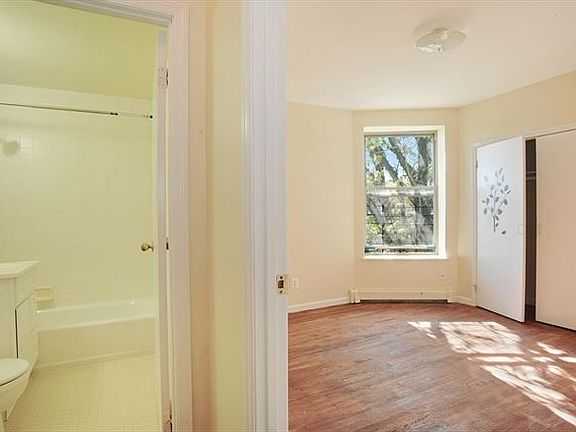 5th image of 410 Marcus Garvey Blvd APT 4