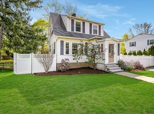 52 Cherry St, Newton, MA 02465