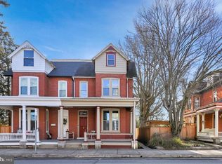 114 W High St, Elizabethtown, PA 17022