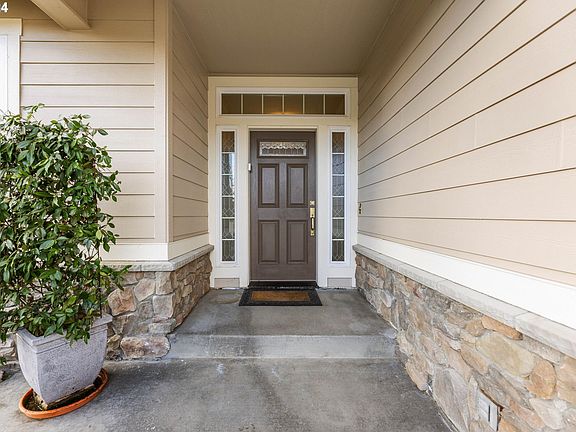 2nd image of 1958 E Heitman Cir