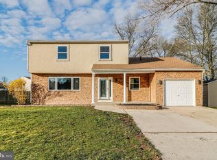 4 Manchester Rd, Sewell, NJ 08080