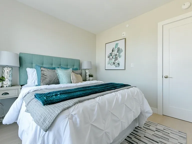 932 Broadway #305 — Photo 5