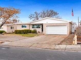 521 Palisades Dr NW, Albuquerque, NM 87105