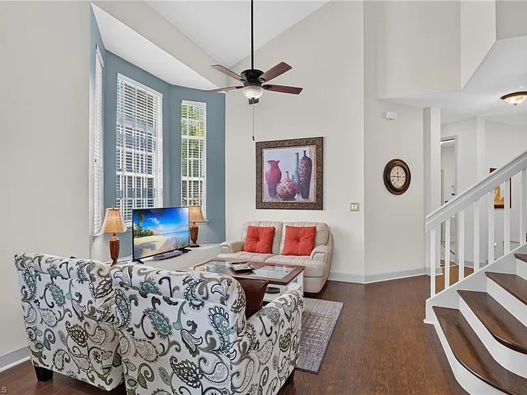 14907 Sterling Oaks Dr — Photo 12
