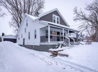 25621 S Wind Lake Rd, Wind Lake, WI 53185