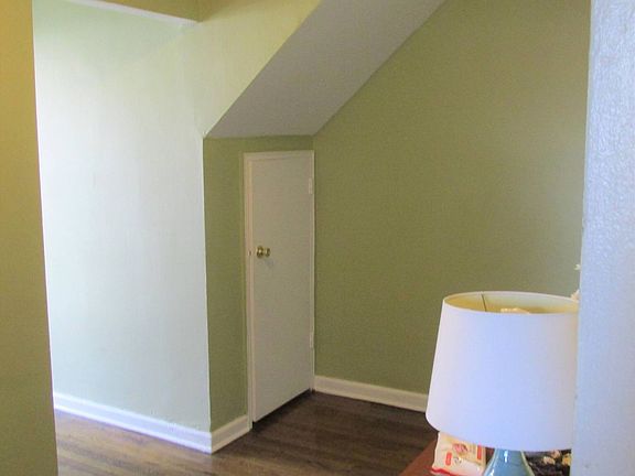 5th image of 1797 E 54th St