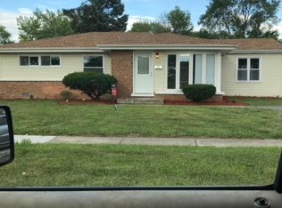 16107 Plymouth Dr, Markham, IL 60428