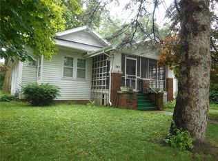 240 N Oakdale Blvd, Decatur, IL 62522