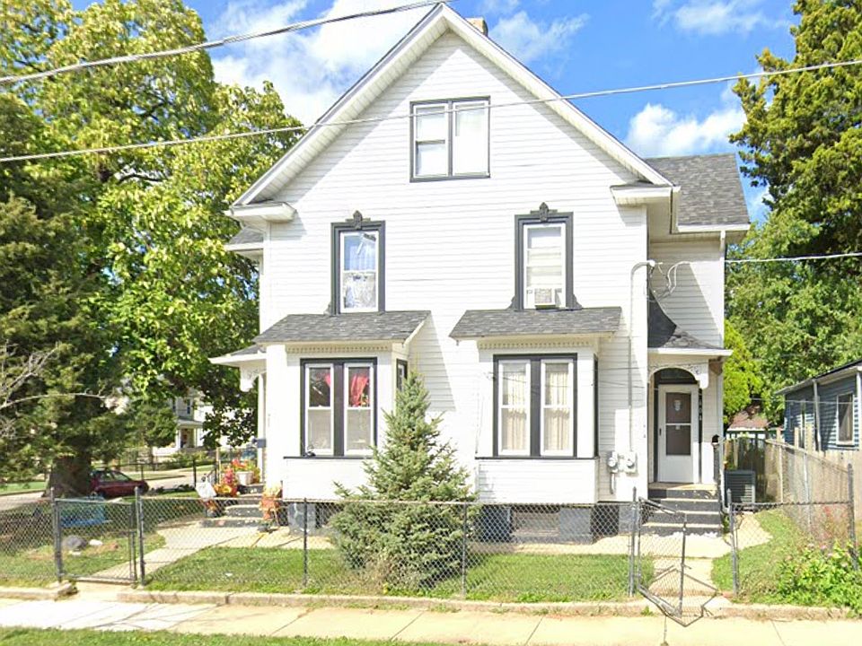 1st image of 602-604 Superior St