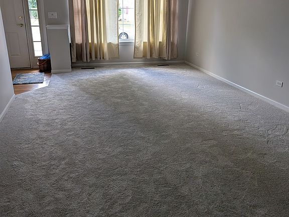 2nd image of 1209 Kensington Dr #1209