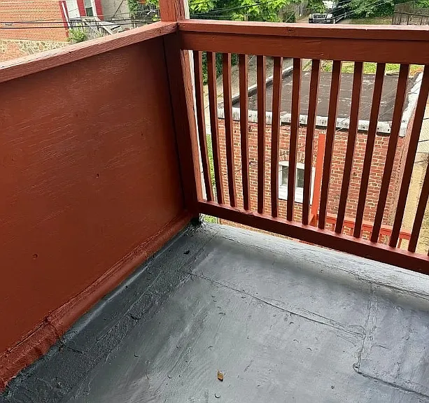 3000 Wolcott Ave — Photo 3