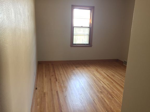 4th image of 931 Randolph Ave