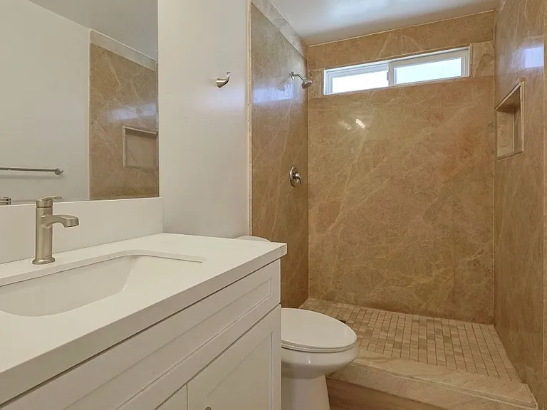 143 Buccaneer Dr — Photo 5