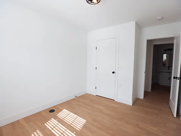 123 Chrisna Maria Dr #123 — Photo 9