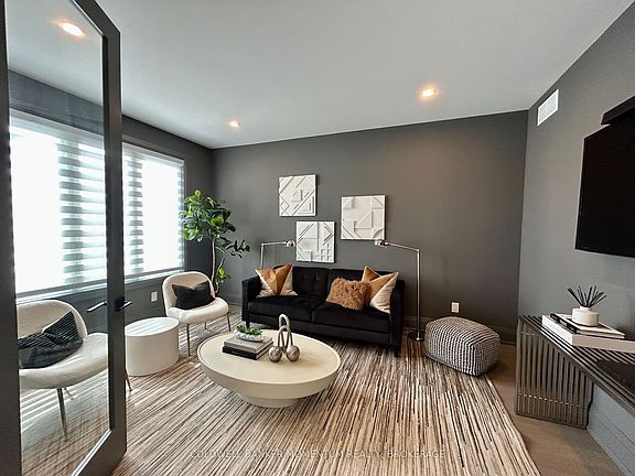 5th image of 2864 Arrowsmith Ct