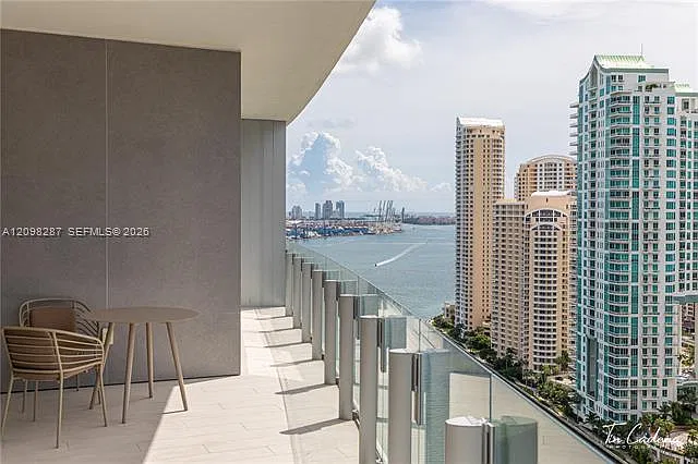 300 Biscayne Boulevard Way #2606