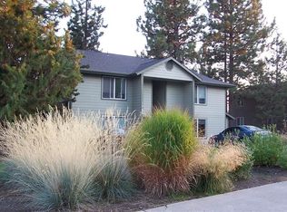 1725 SW Forest Ridge Ave APT B, Bend, OR 97702