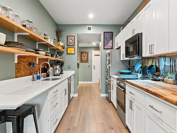 3rd image of 104 Grant Street #204