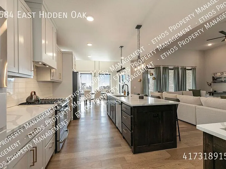 4584 E Hidden Oak St — Photo 13