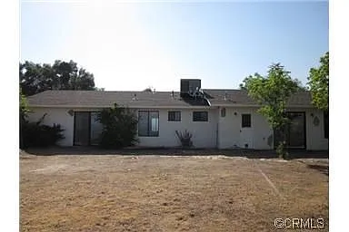 43589 Hilltop Ln photo 1