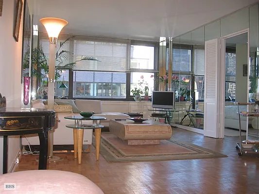 Rented by Brown Harris Stevens | media 9