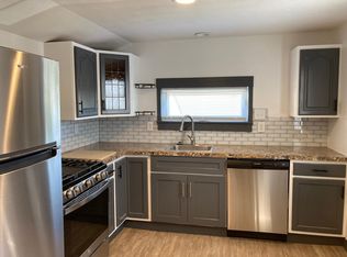 122 S Walnut St, Ellettsville, IN