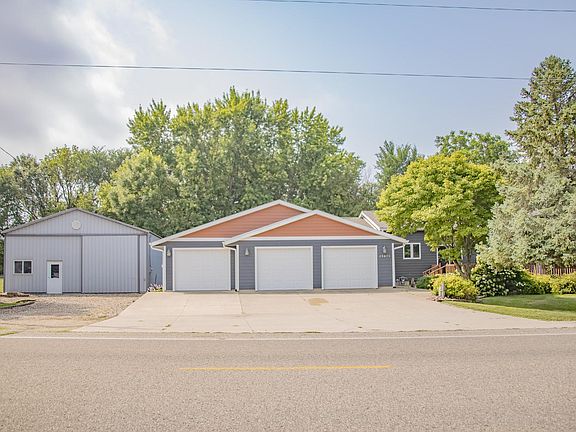 2nd image of 25415 140th St
