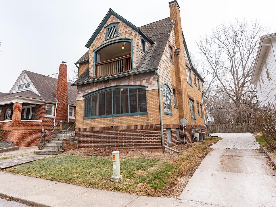 208 Epperson St 2, Moberly, MO 65270 Zillow