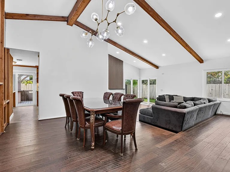 7813 Kenway Pl W — Photo 15