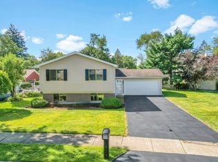 1111 Hunter St, Lombard, IL