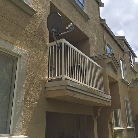 1st image of 286 Estabrook St