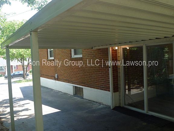 5th image of 2826 Luray St NE