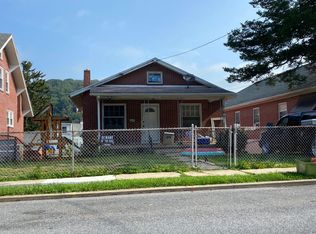 2207 Fairview Ave, Reading, PA 19606