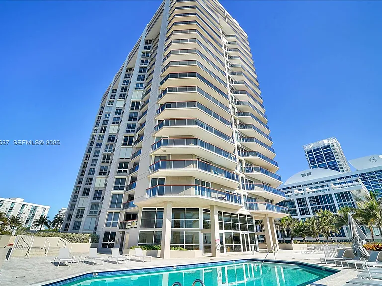 6767 Collins Ave #1110 — Photo 48