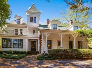 45 W Saddle River Rd, Saddle River, NJ 07458