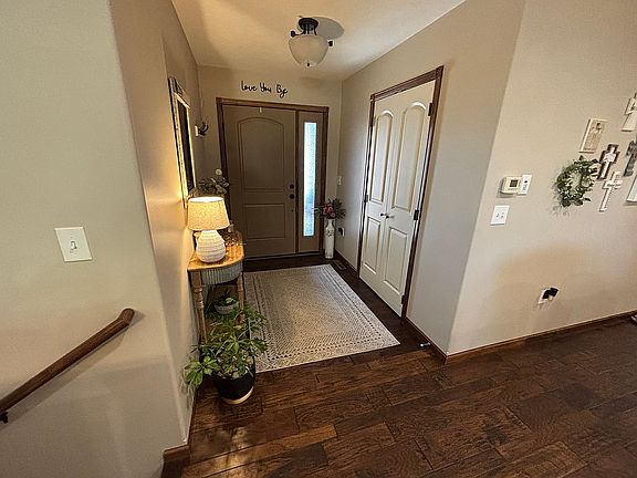 2nd image of 812 W 32nd Ave
