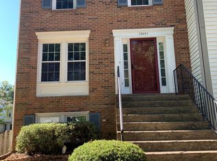 13851 Wakley Ct, Centreville, VA 20121