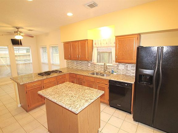 4th image of 4403 Canadian River Dr