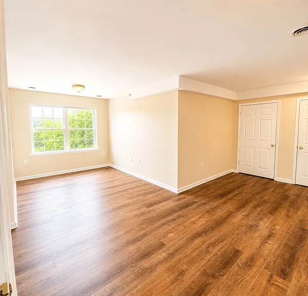 3496 Linden St #UPPER — Photo 5
