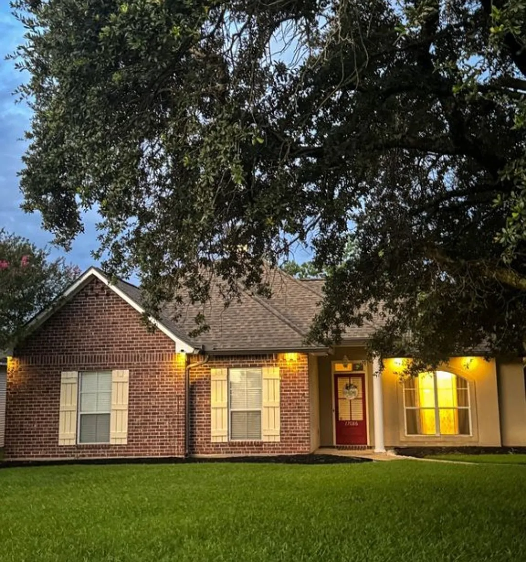 4 bed, 1705 sqft, $2,500 — Photo 1