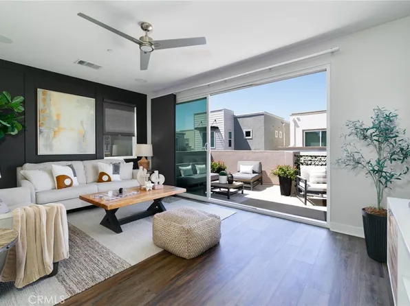 656 Daniel Freeman Cir, Inglewood, CA 90301