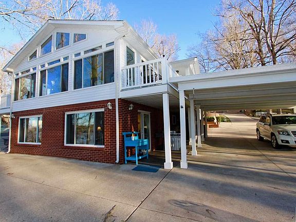 2nd image of 219 Forest Glen Dr