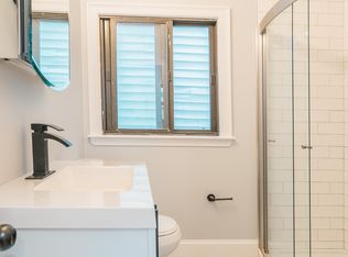340 Saratoga St APT 3, Boston, MA 02128