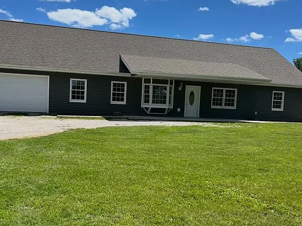 21156 W 332nd St, Bethany, MO 64424