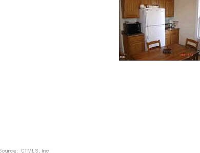 4th image of 1590 Fairfield Ave