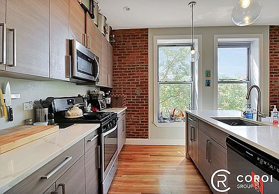 4th image of 99 Rogers Ave APT 3