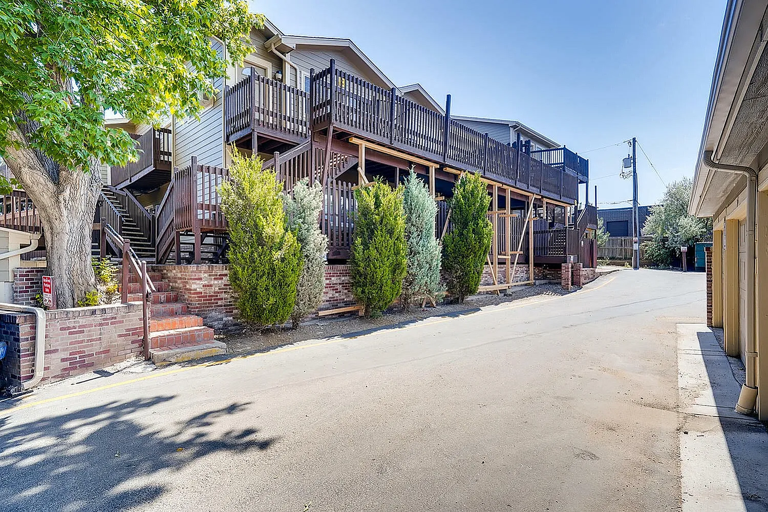 Table Mountain Townhomes — Photo 1