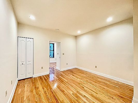 3rd image of 362 Broome St Unit 40