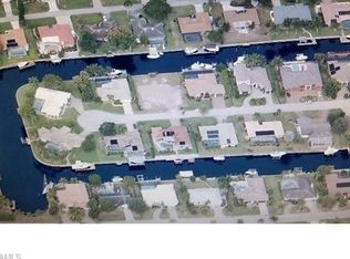979 Bal Isle Dr, Fort Myers, FL 33919